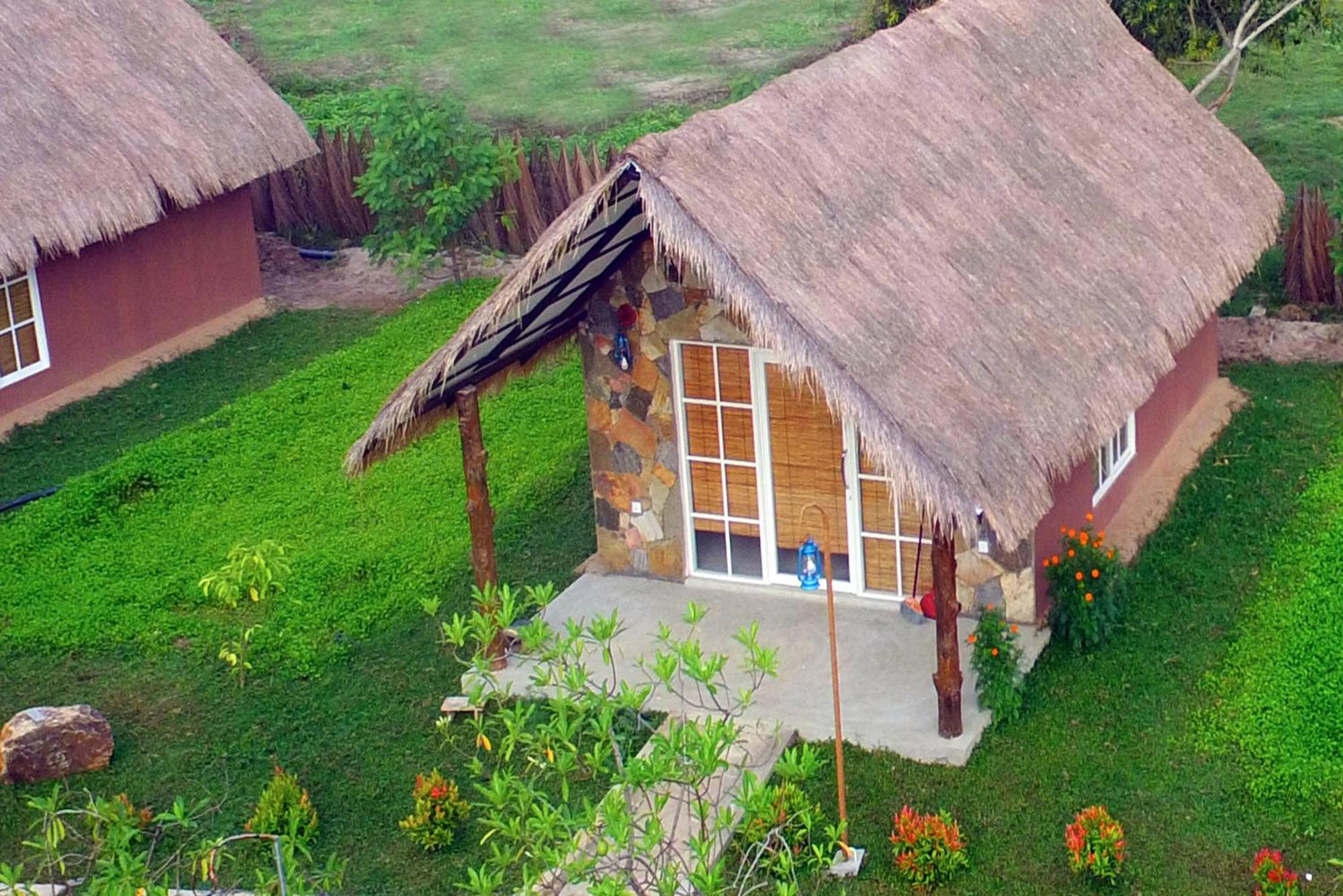Coco Village Hotel Chilaw Luaran gambar